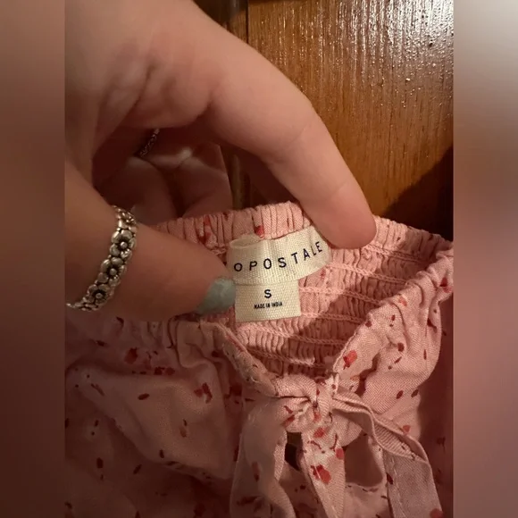 pink floral crop top - Picture 2 of 3